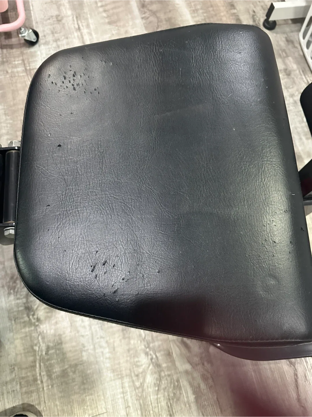 Used Black Weight Bench image indicator(4)