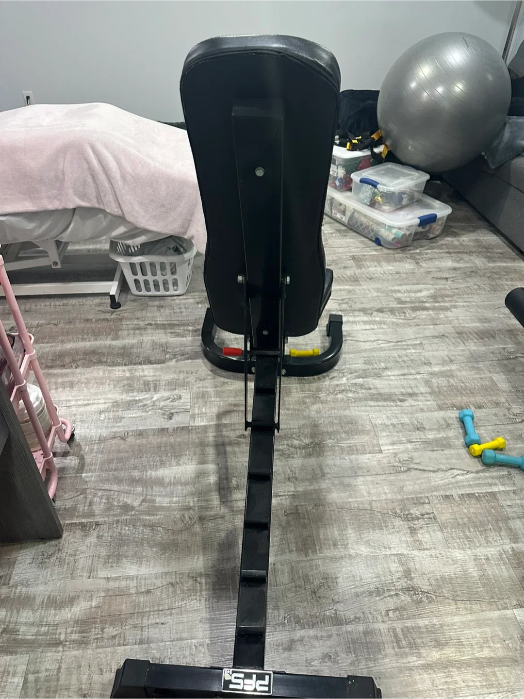 Used Black Weight Bench image indicator(2)