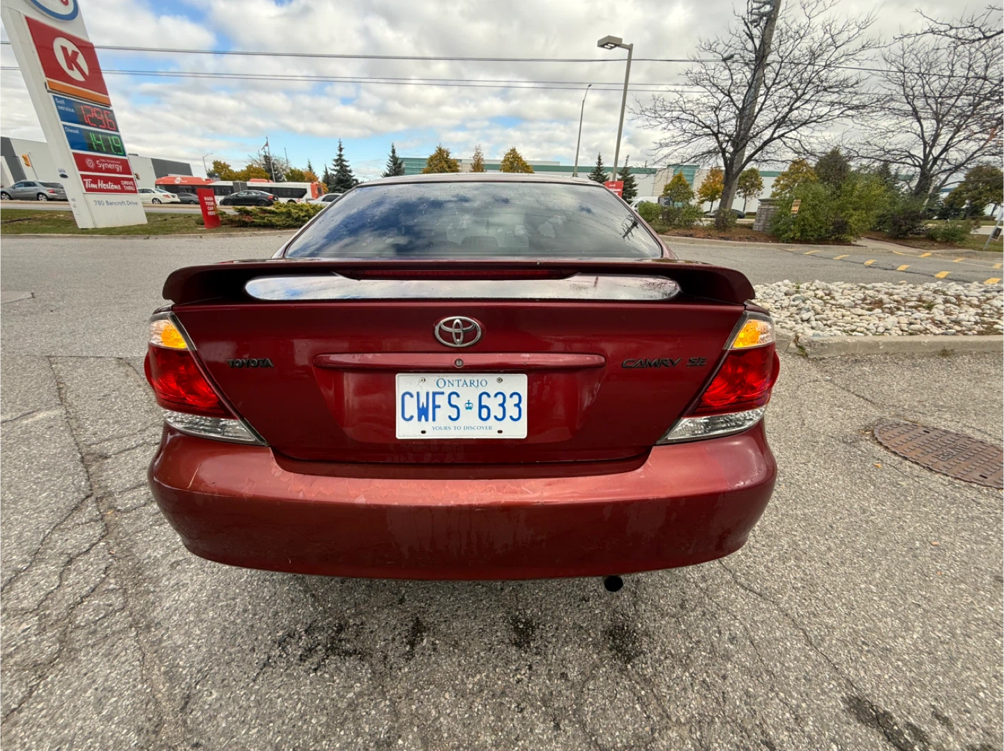Toyota Camry SE - photo 2