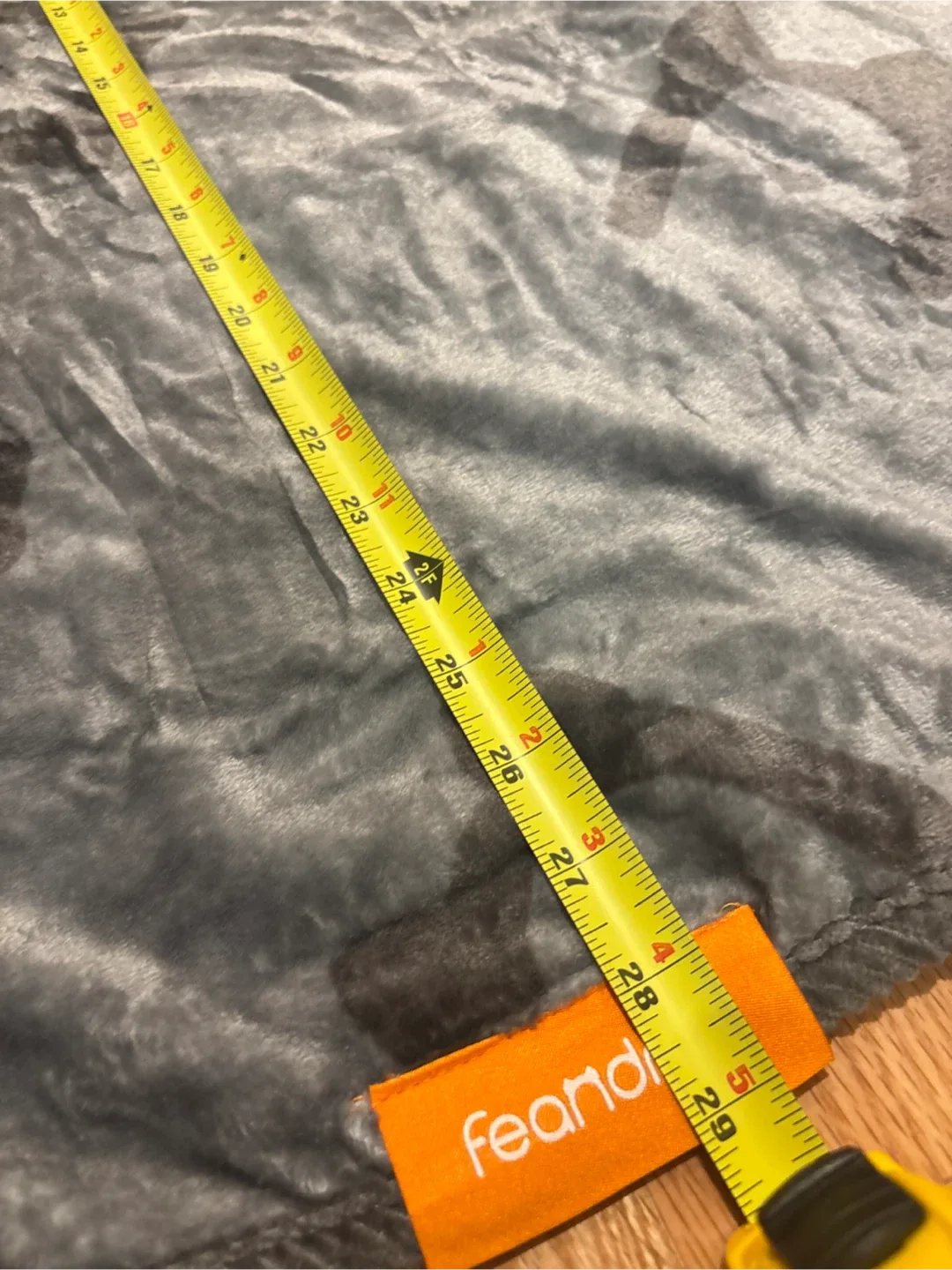 Feandrea Grey Pet Fleece Blanket- Set of 3 image indicator(5)