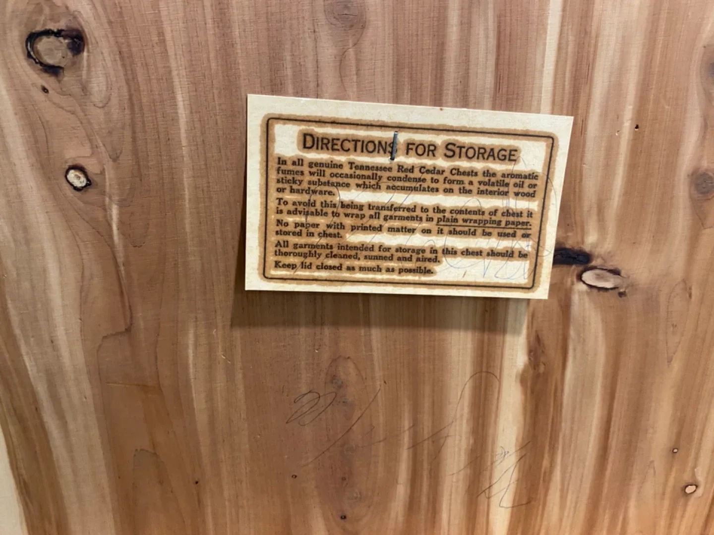 Vintage Cedar Chest image indicator(6)