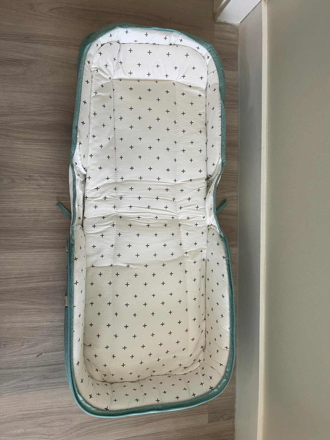 Sunveno Baby Travel Bassinet Bag - Mint - photo 3