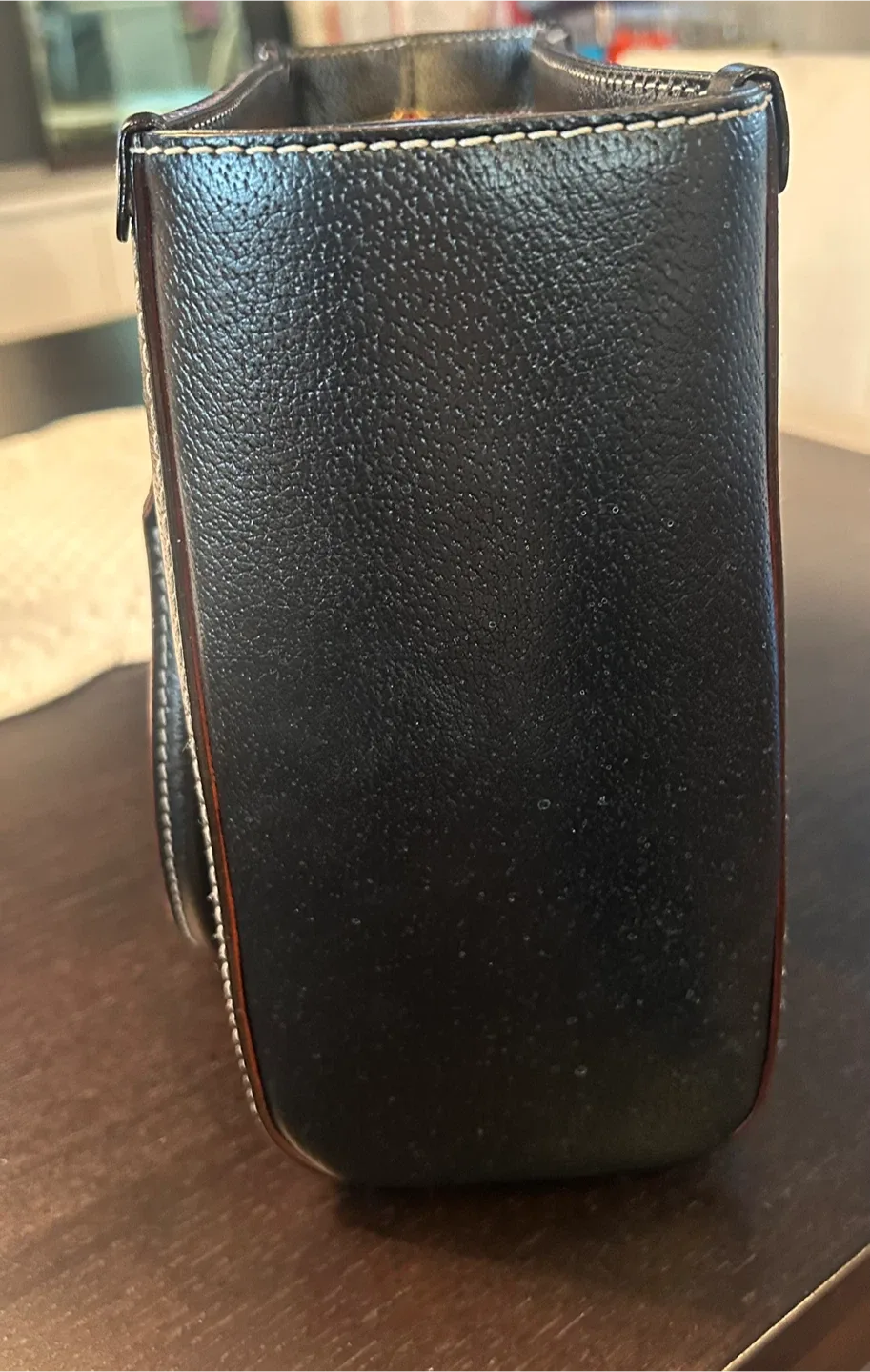 Kate Spade Black Leather Handbag image indicator(3)