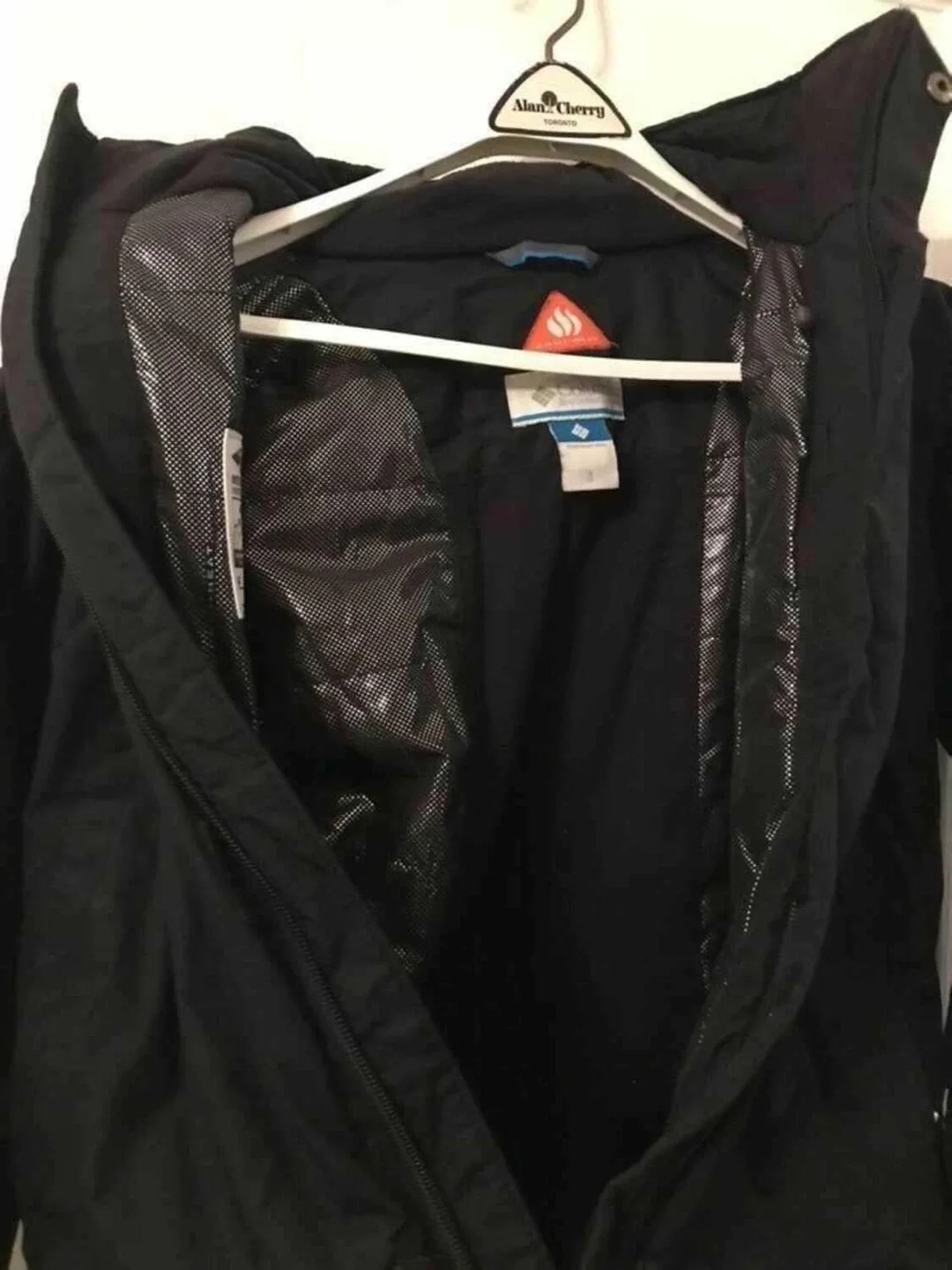 NEW CONDITION Columbia Winter/Ski Jacket (Kids Size 8-10) image indicator(2)