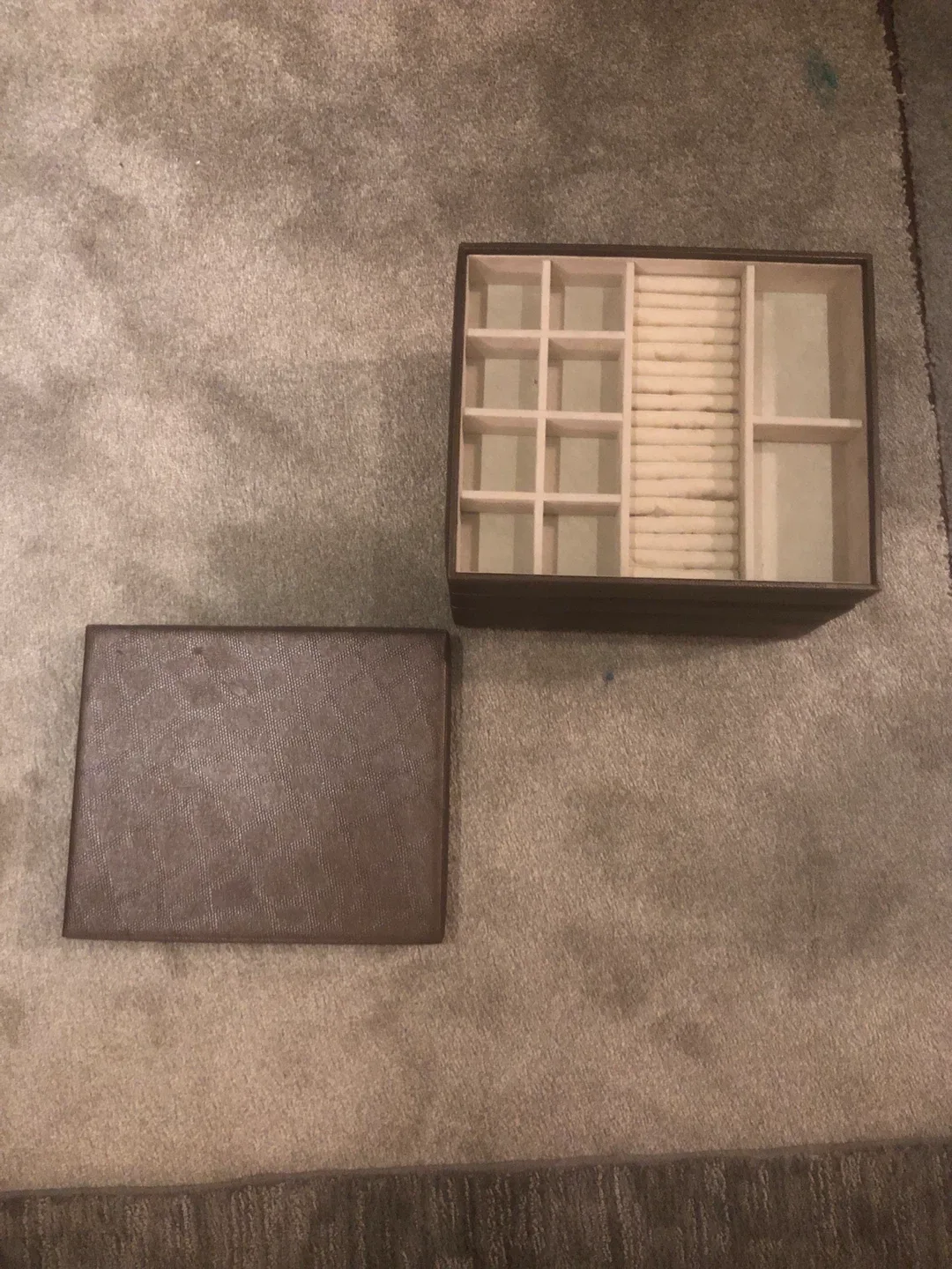 Brown Stackable Jewelry Box image indicator(3)