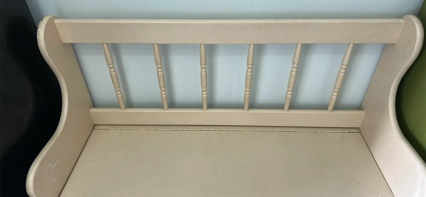 Vintage storage bench image indicator(2)