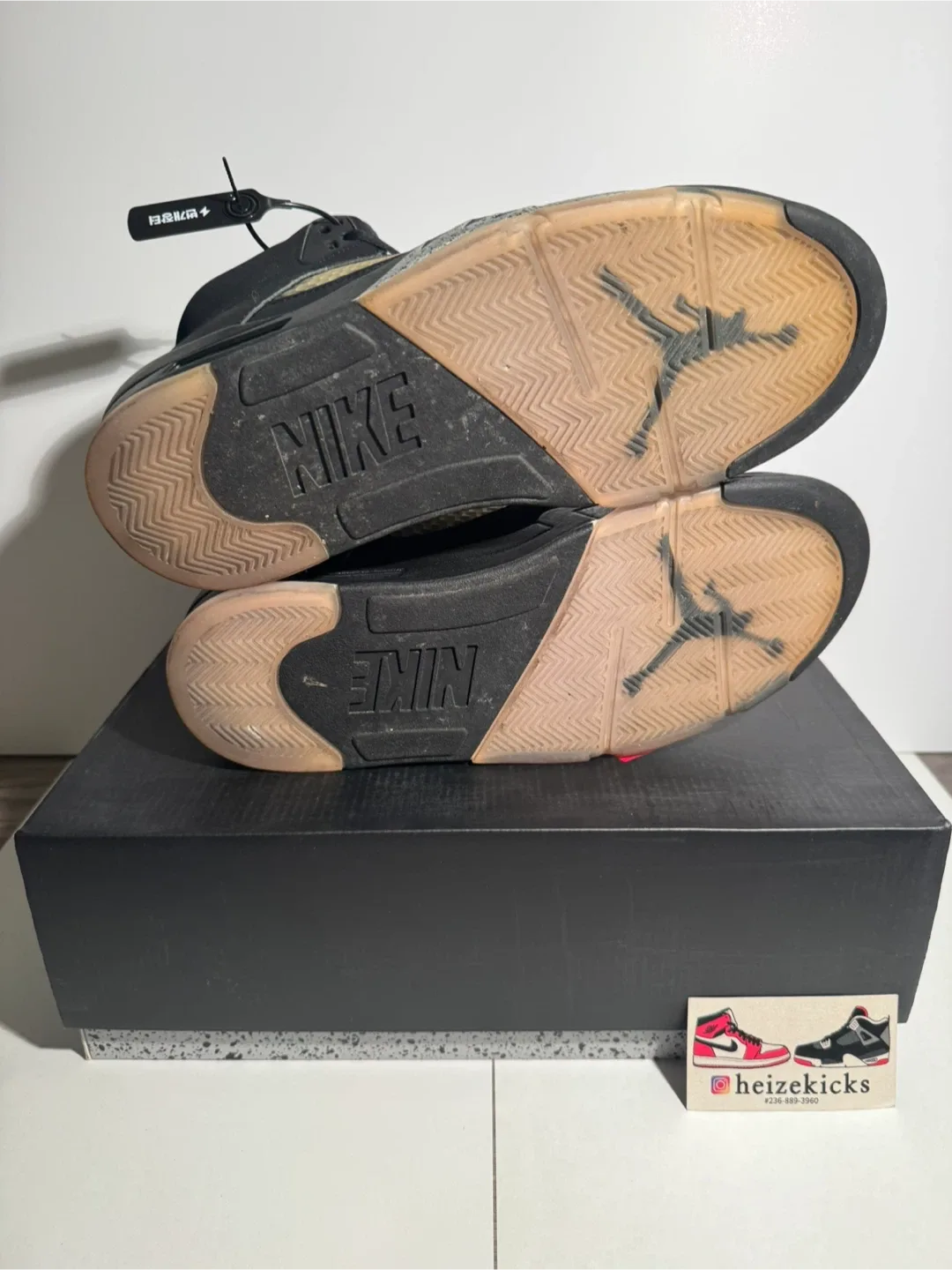 Jordan 5 Metallic Silver size 11.5 image indicator(5)