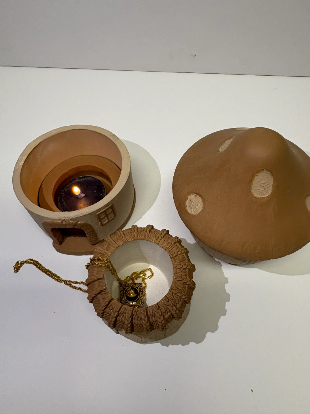 Handmade village house candle holder, mushroom box, knitted box - photo 3
