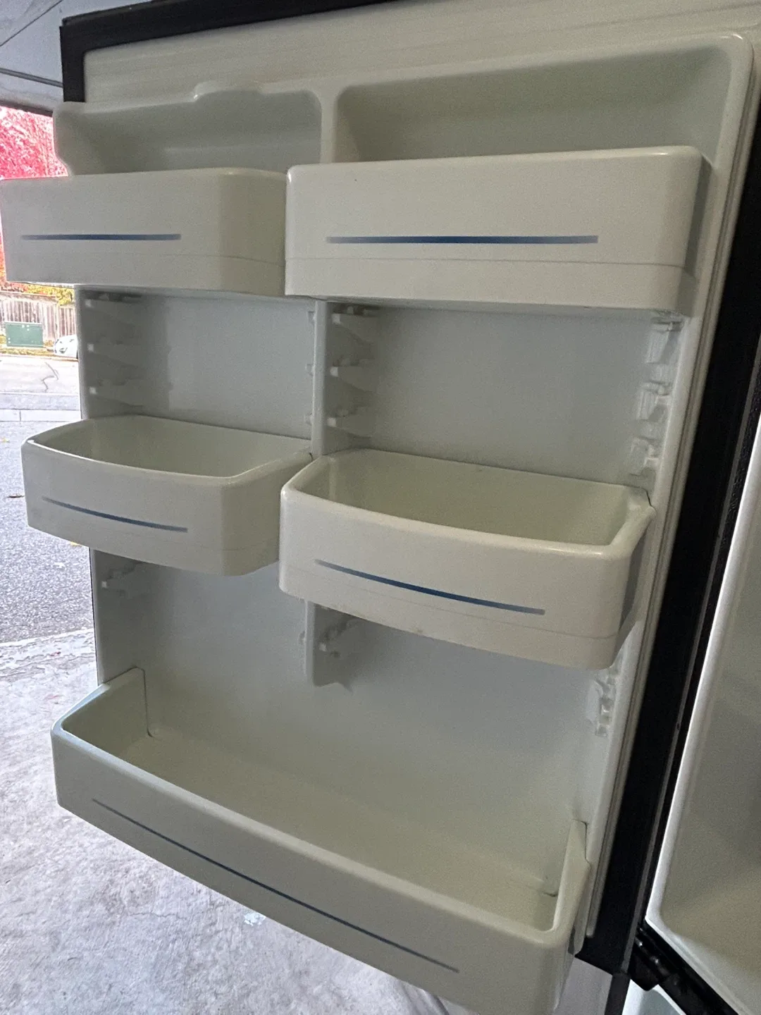 Frigidaire Stove And Refrigerator image indicator(5)