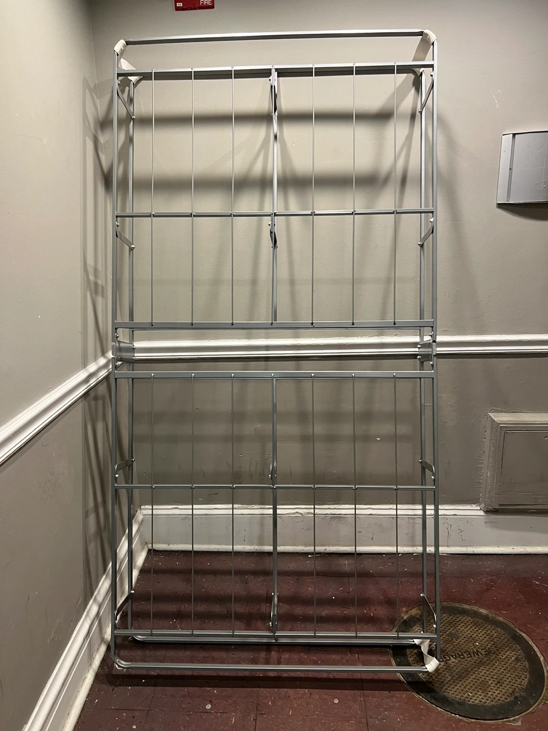 Metal Folding Bed Frame - Twin sizes Great Condition! - photo 2