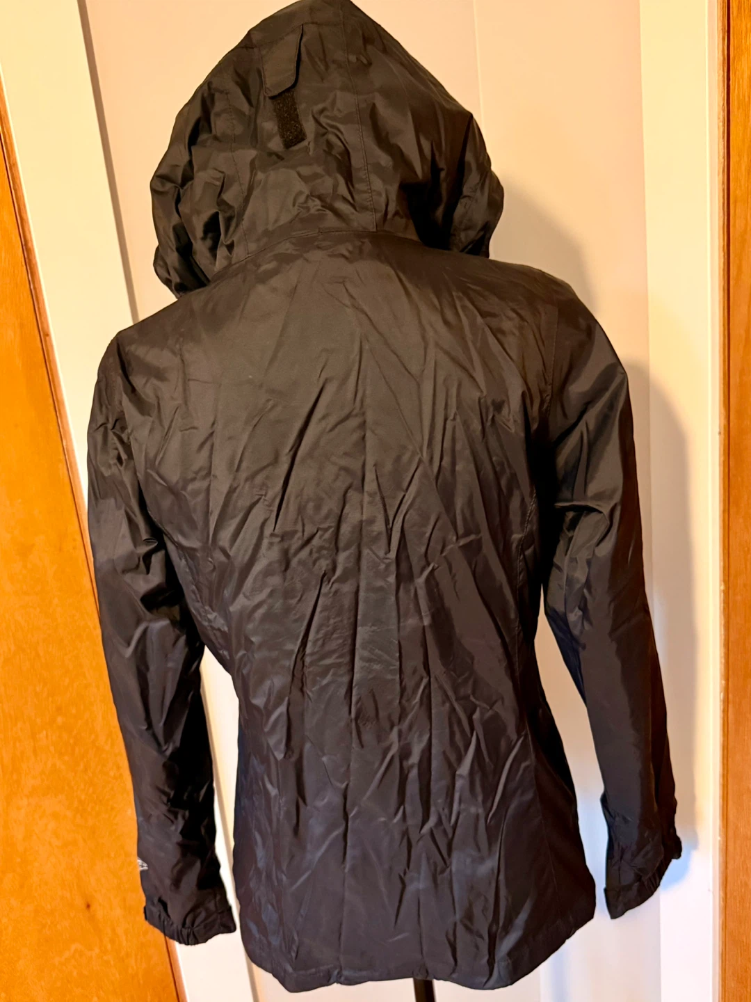 Columbia Omni-Tech Rain Jacket - Size XS - photo 2