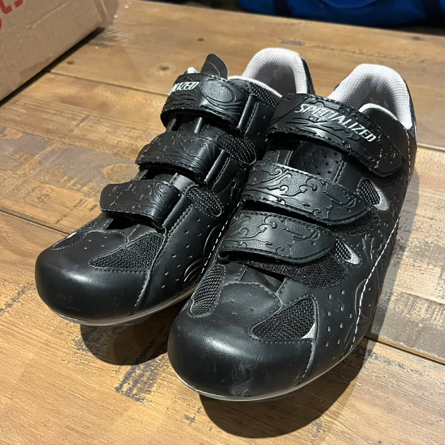 Specialized Cycling Shoes & Shimano 105 Pedals - photo 5