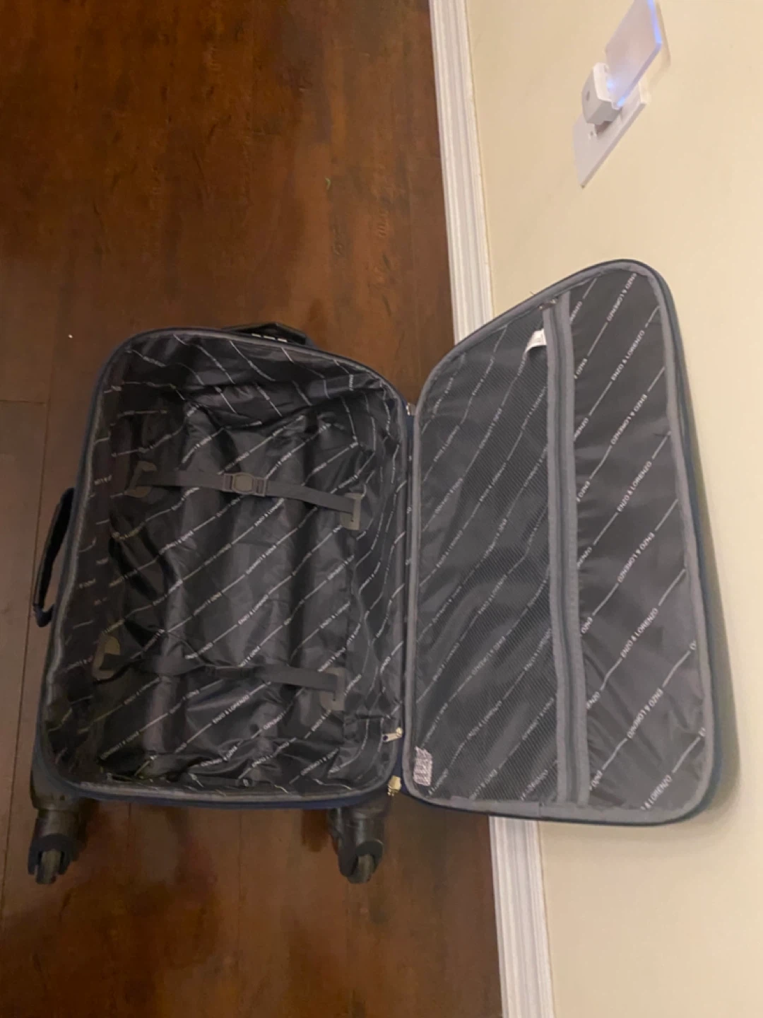 Enzo & Lorenzo Carry-on Suitcase - Blue - photo 5