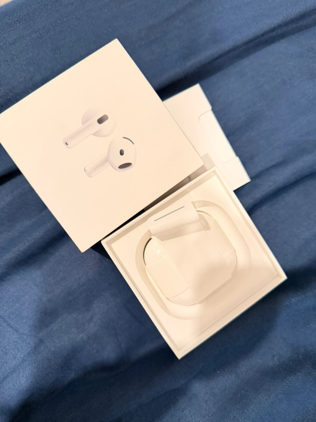 Airpods 4 - photo 4