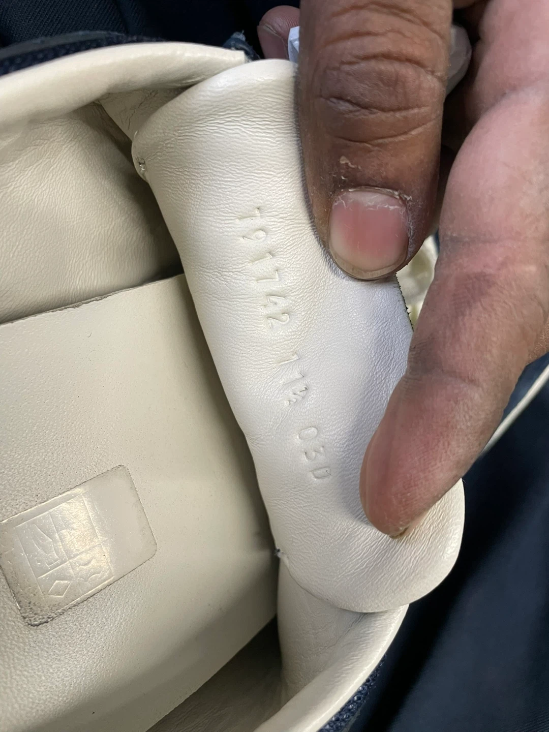 Gucci Blue Sneakers - photo 4