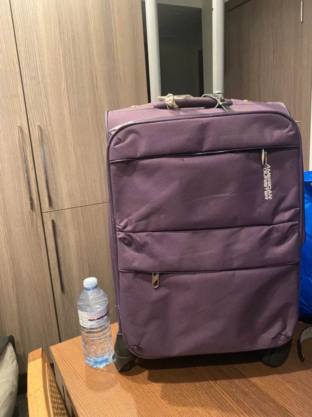 American Tourister Purple Carry-On Suitcase image indicator(2)