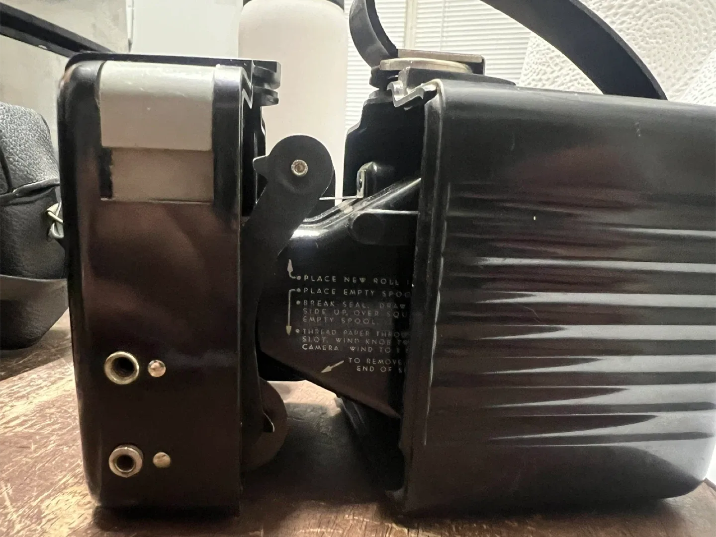 Kodak Brownie Hawkeye Flash Model Camera image indicator(2)