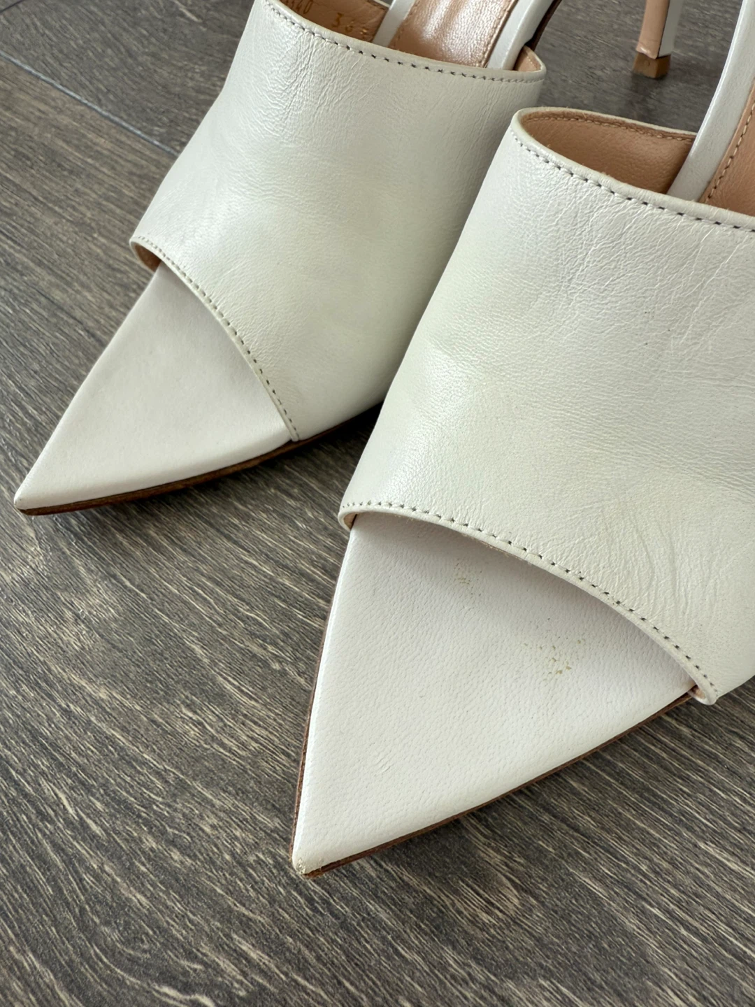 Gianvito Rossi White Leather Heels - Size 36.5 - photo 2