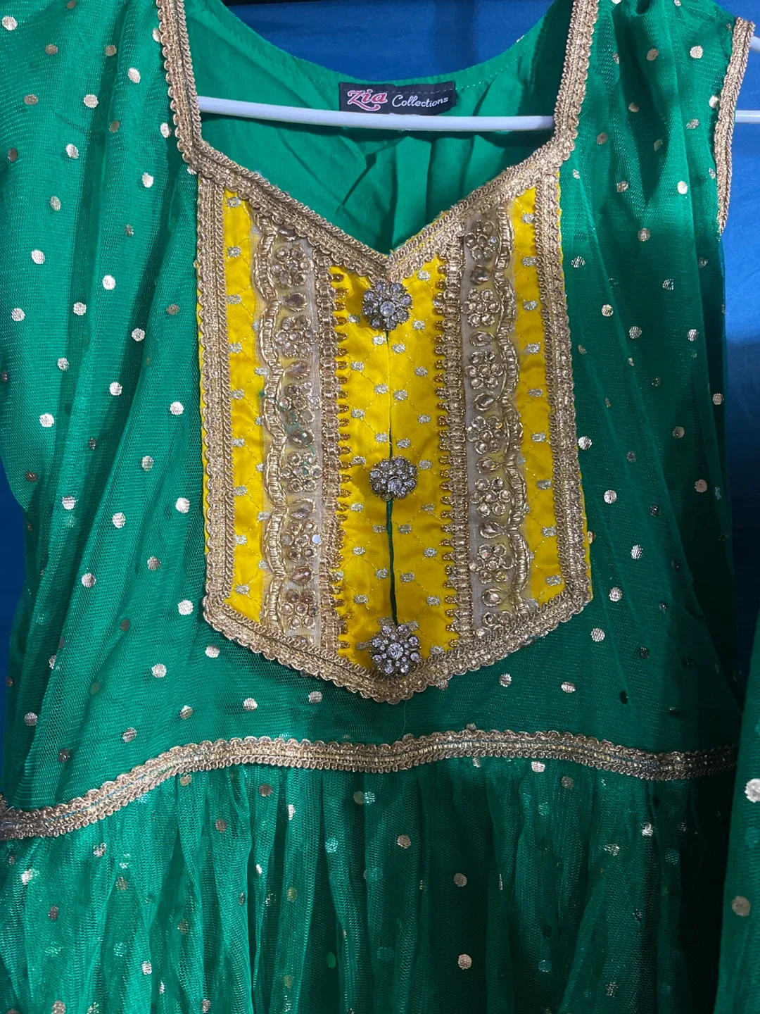 Zia Collections Green & Yellow Dress image indicator(4)