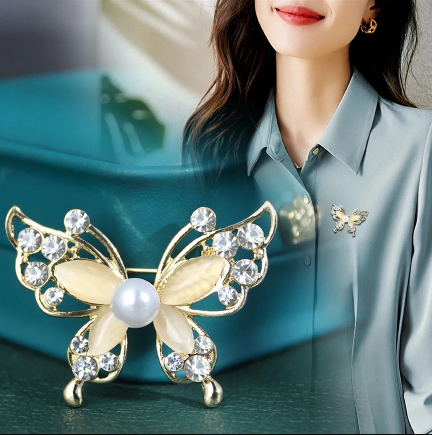 Freshwater-Pearl Butterfly Brooch - Gold Tone image indicator(2)
