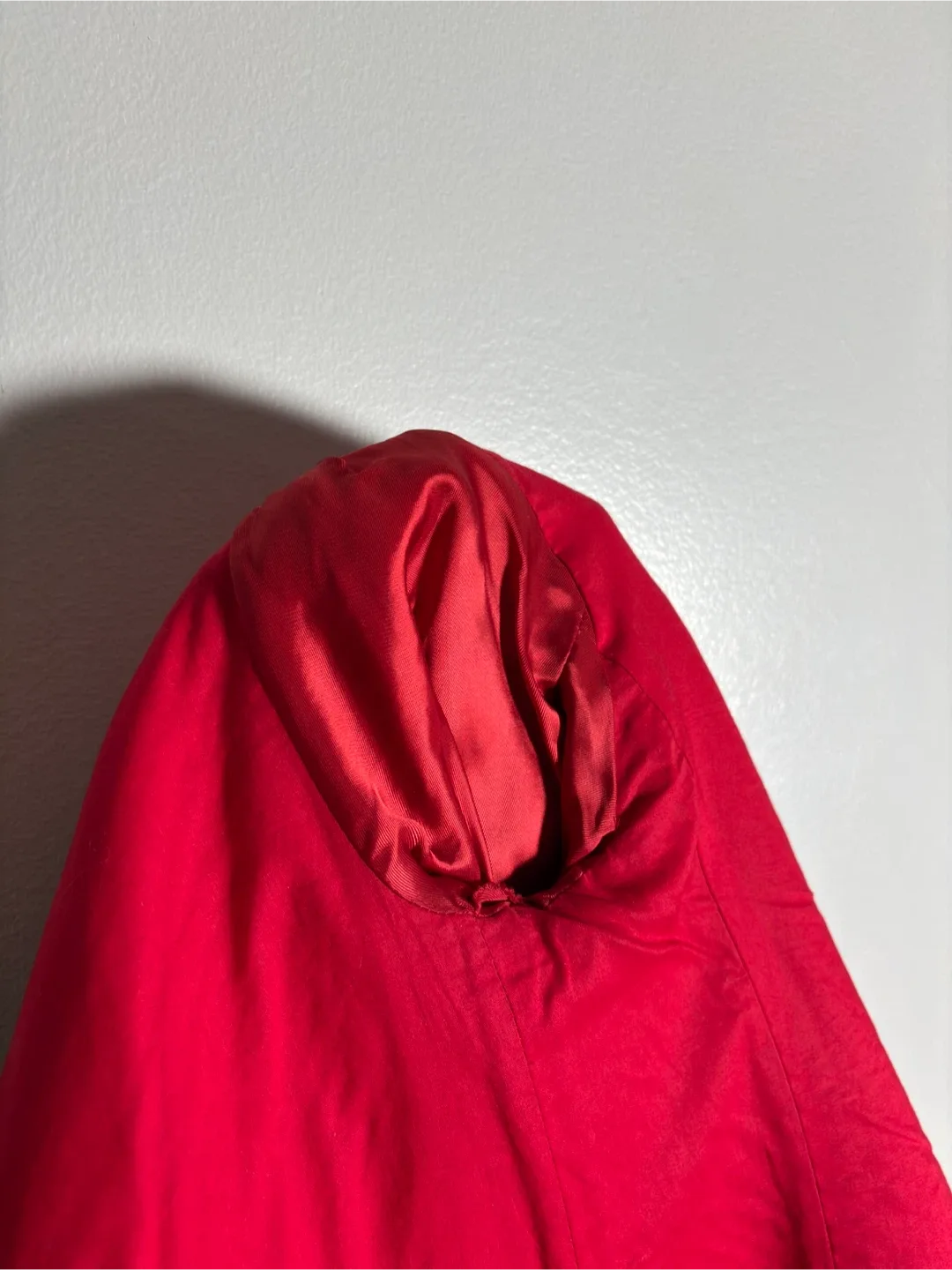 Maje Red Fringed Cropped Tweed Jacket - Snap Deal! image indicator(3)