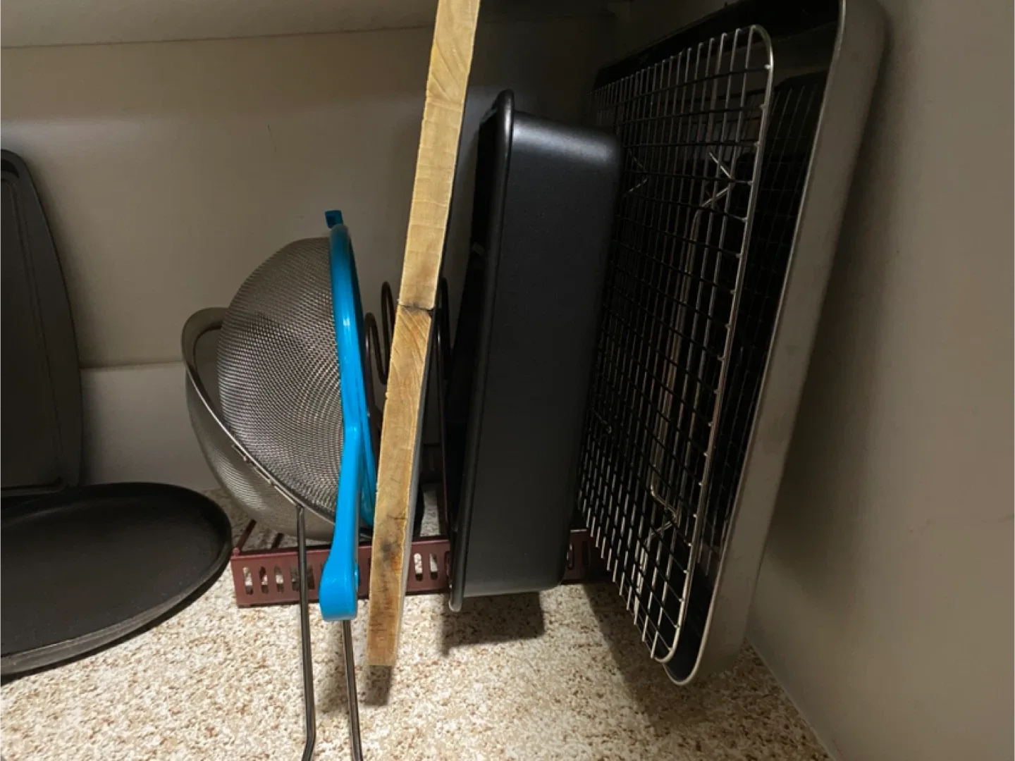 Countertop Pot Lid, Bakeware Rack image indicator(4)