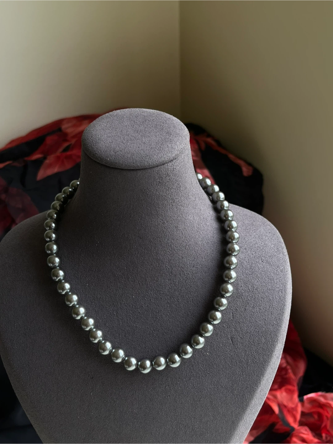 Pearl Choker Necklace