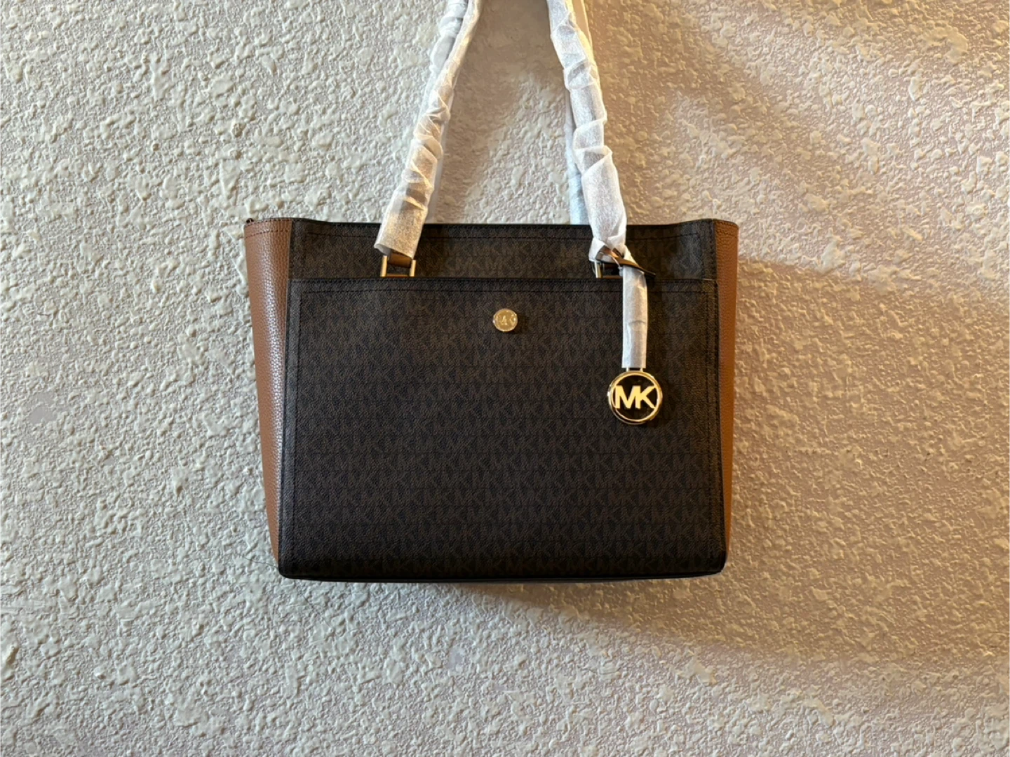 New Michael Kors Maisie Tote Bag - photo 2