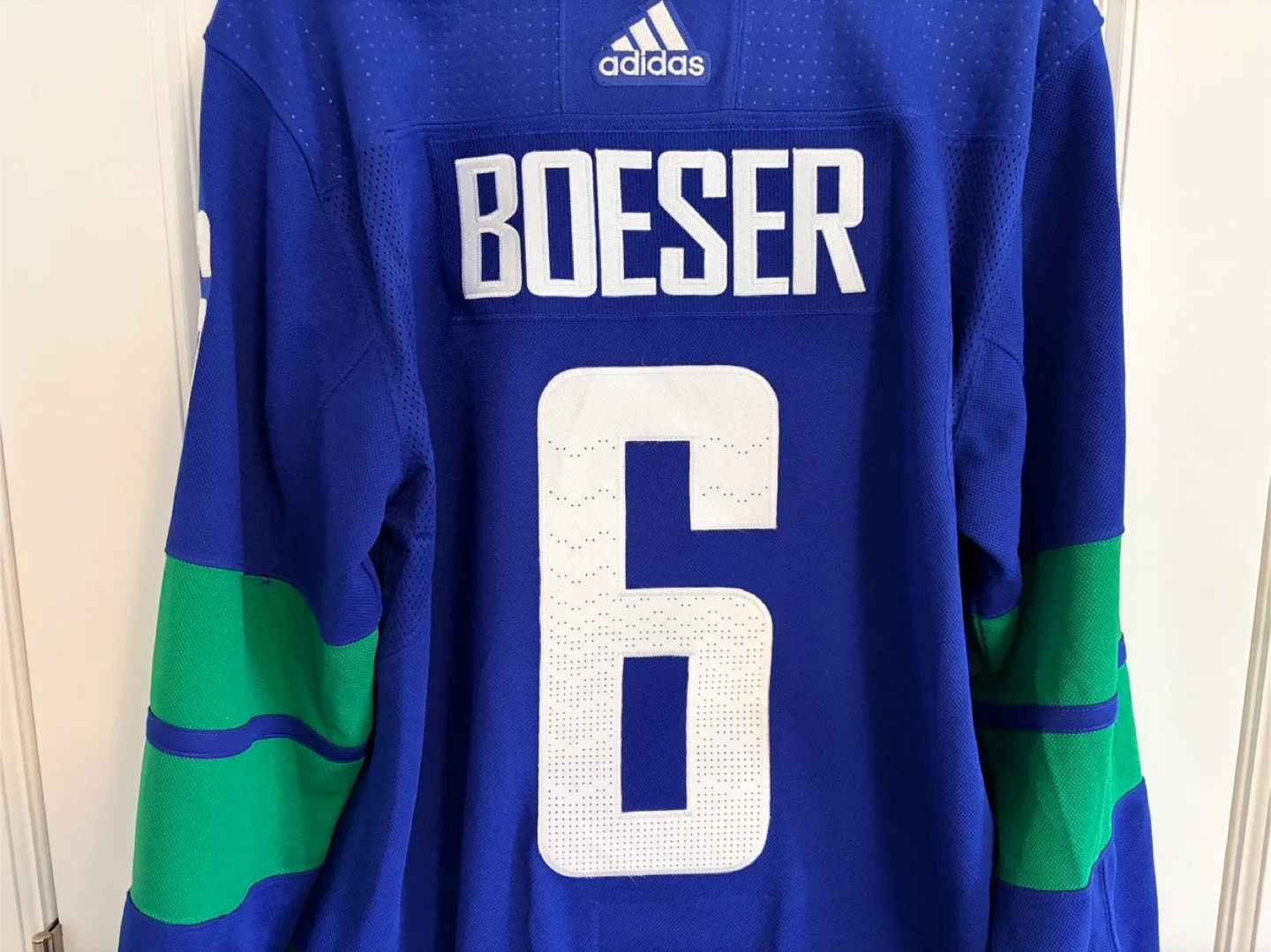 BNWT Authentic Adidas Vancouver Canucks Brock Boeser Jersey 46 image indicator(2)