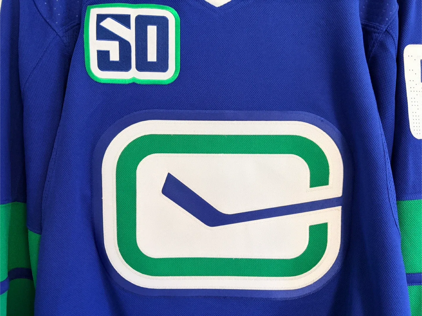BNWT Authentic Adidas Vancouver Canucks Brock Boeser Jersey 46 image indicator(6)