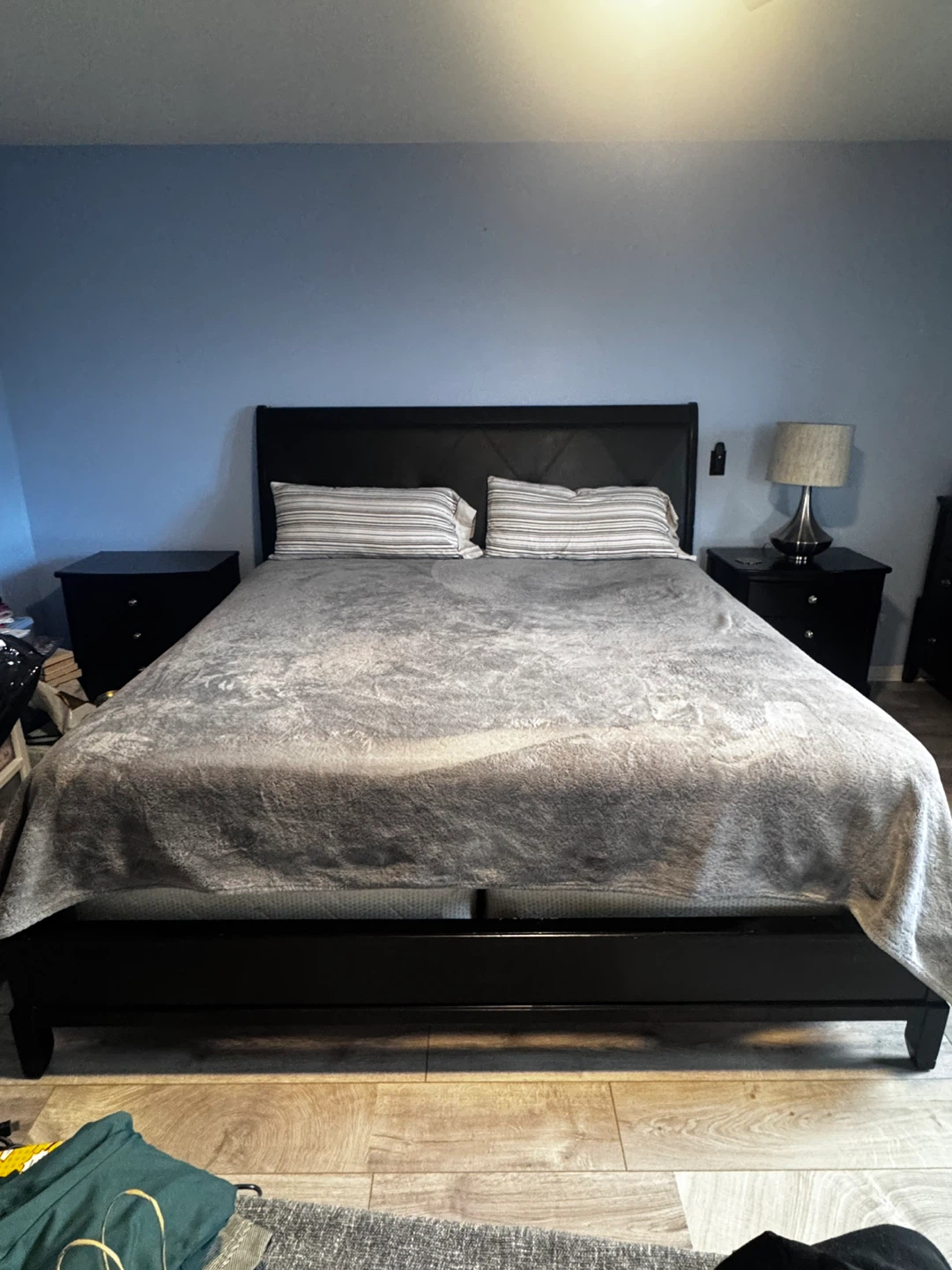 Black King size Bedroom Furniture Set - photo 4