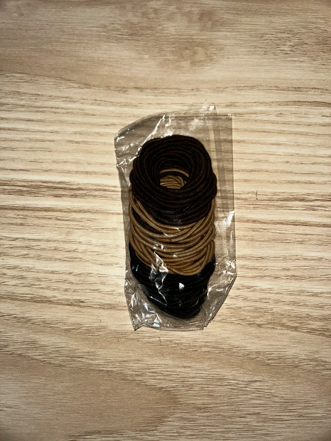 Large Hair Accessory Set (Scrunchies + Comb + Brush + Ties) image indicator(5)