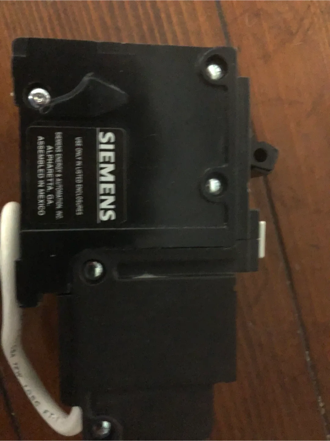 Siemens 50 Amp GFCI Circuit Breaker image indicator(4)