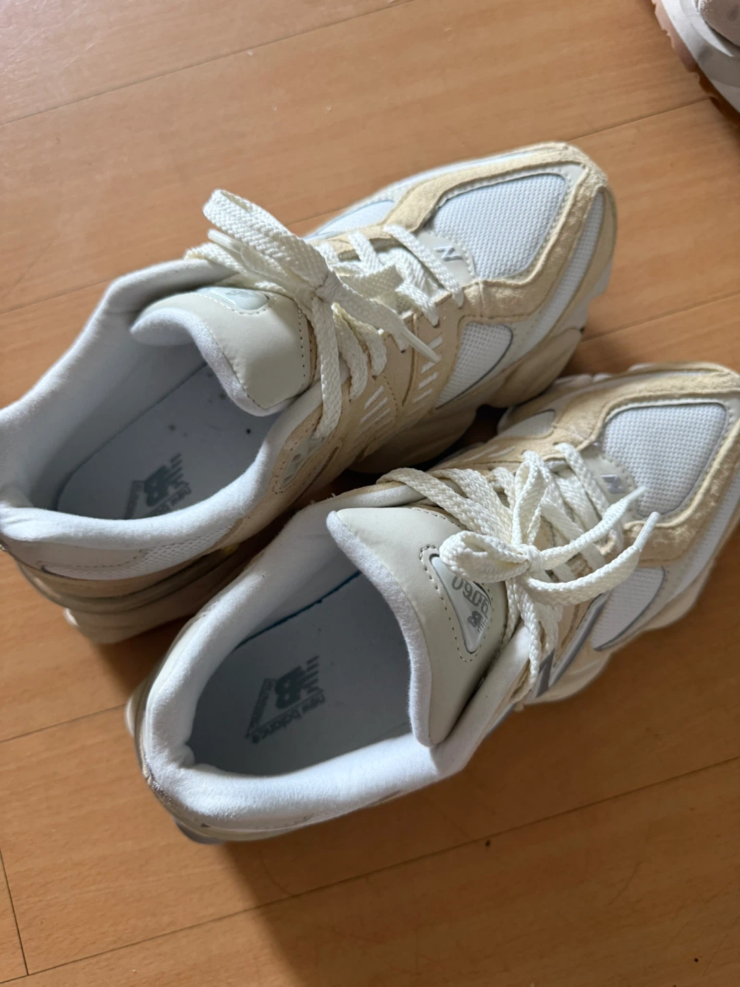 New Balance 9060 Cream Sneakers - photo 3