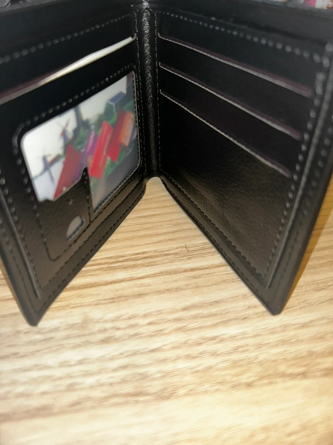 Men��’s Wallet image indicator(3)
