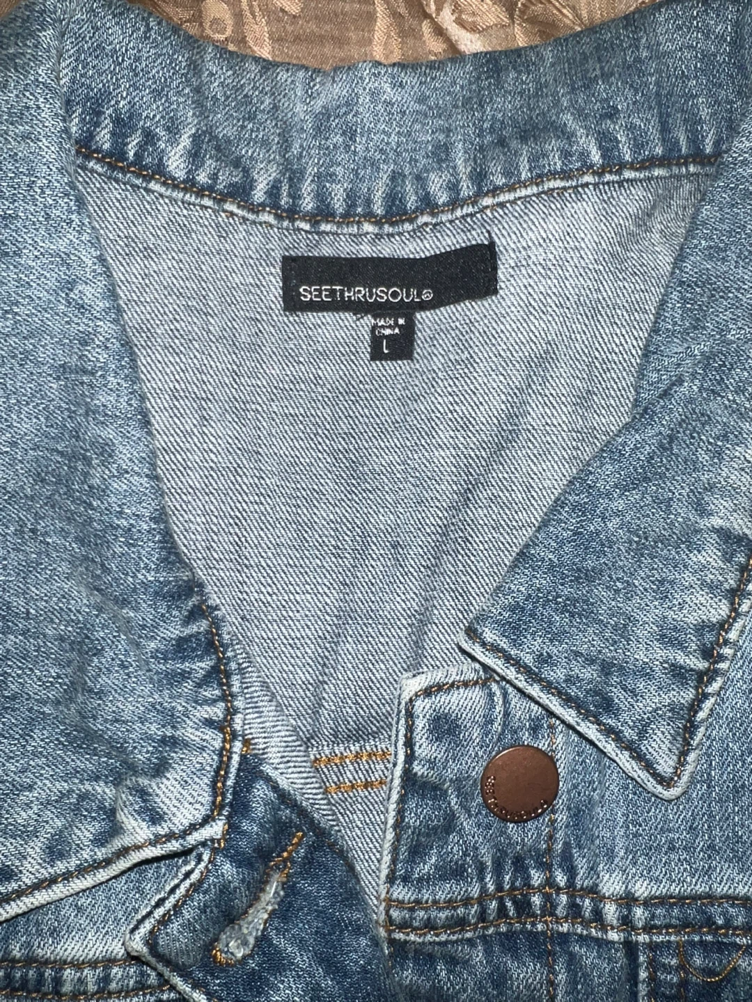 SIZE L Distressed Denim Jacket - photo 3