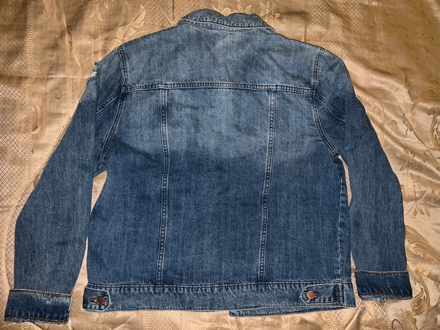 SIZE L Distressed Denim Jacket image indicator(2)