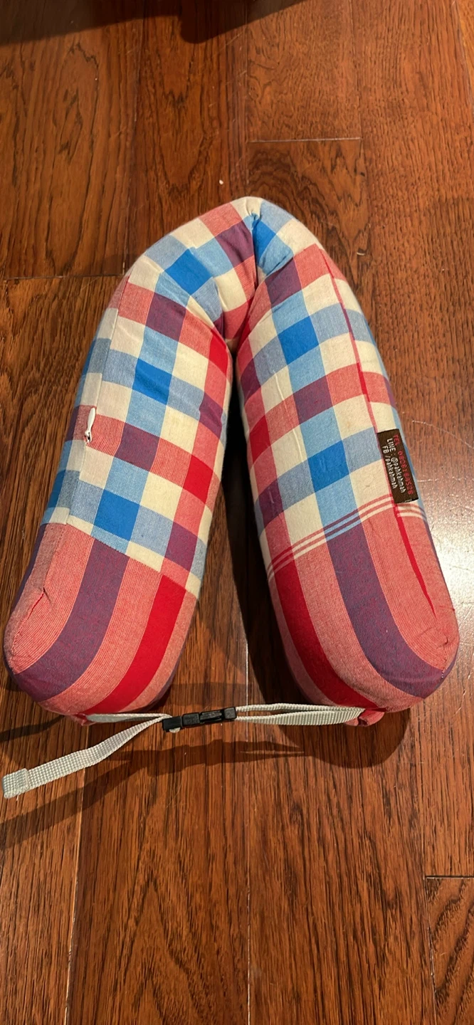 Plaid Travel Neck Pillow - photo 2