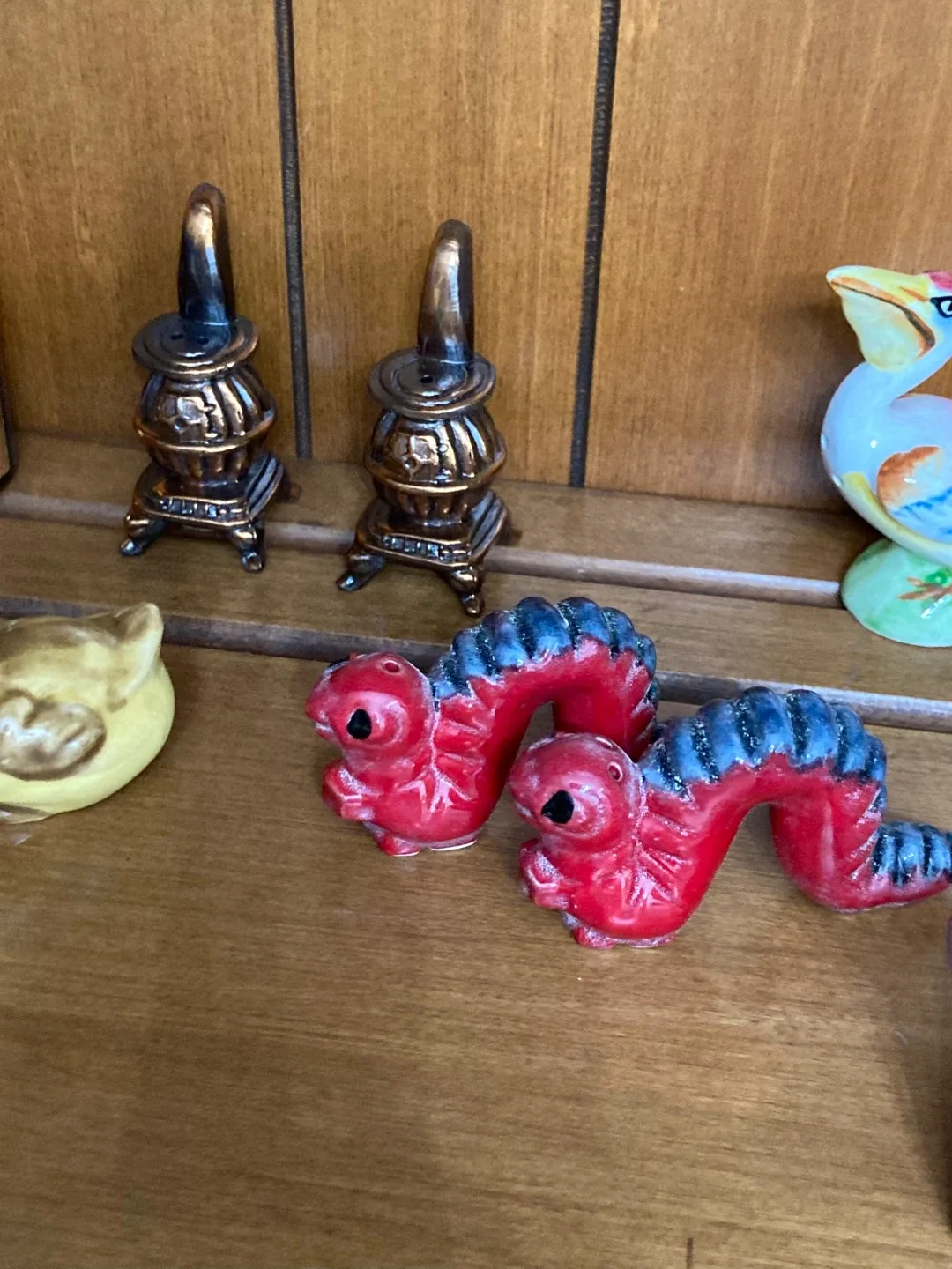 Vintage Salt & Pepper Shaker Collection image indicator(4)