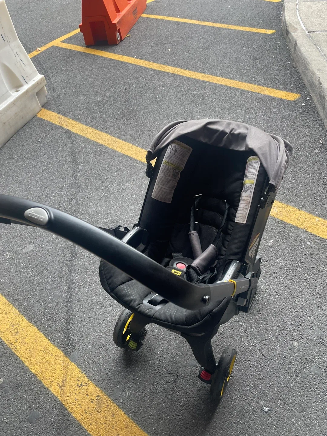 Doona Infant Car Seat Stroller image indicator(3)