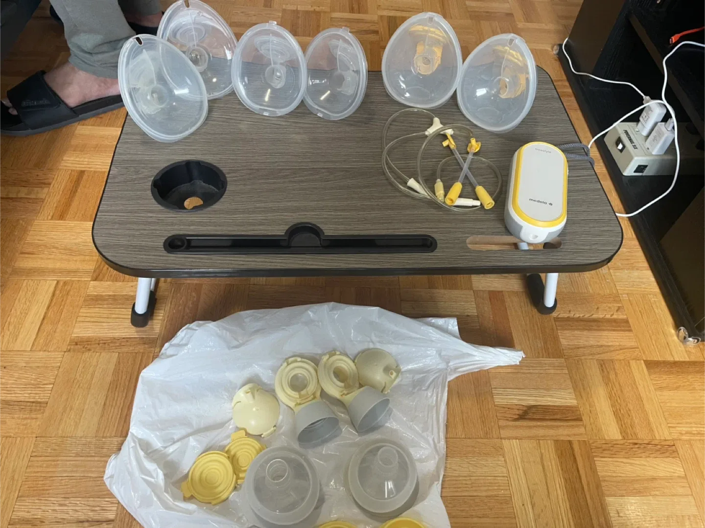 Medela Freestyle Hands-free Breast Pump - Complete Set image indicator(6)