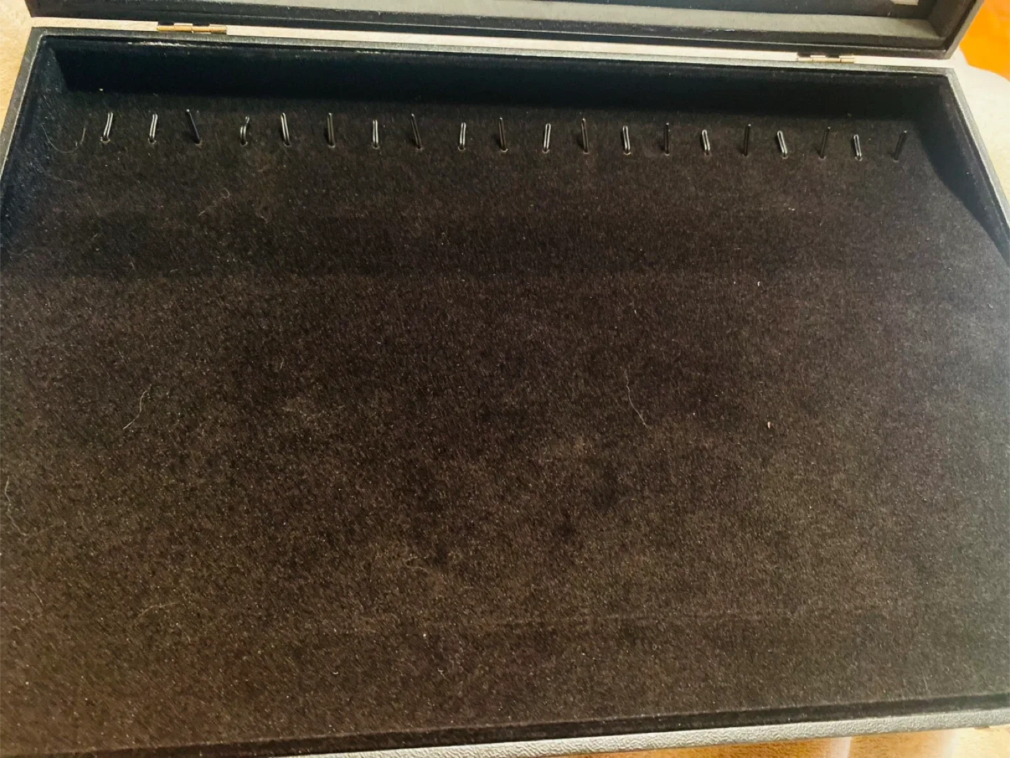 Black Jewelry Display Case 17”x 9.5”x 1.8” image indicator(3)