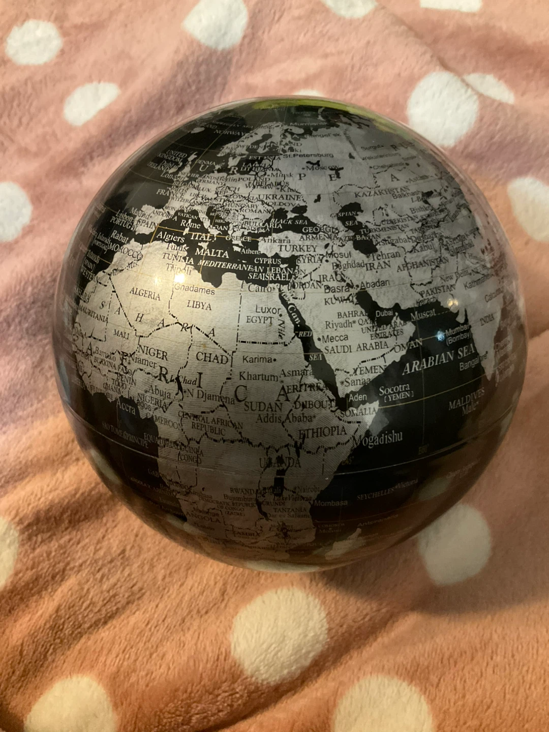 Black and Silver Decorative Globe - photo 2