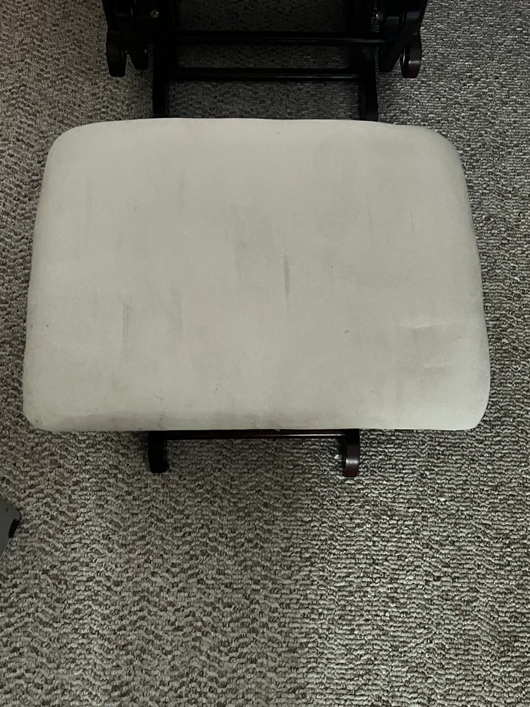 Glider Rocking Chair with Ottoman image indicator(4)