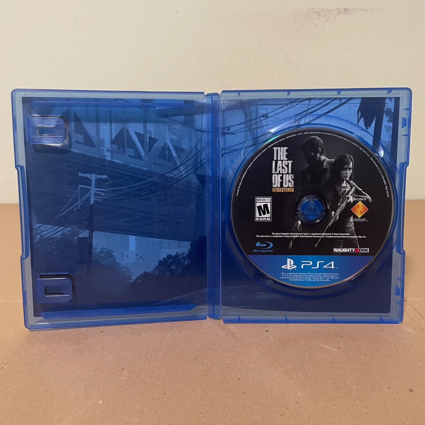 The Last Of Us Part 1 and 2 PS4 Games image indicator(3)