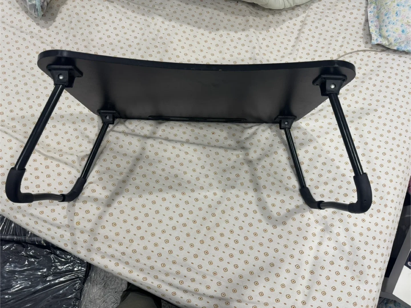 Black Folding Laptop Desk image indicator(2)