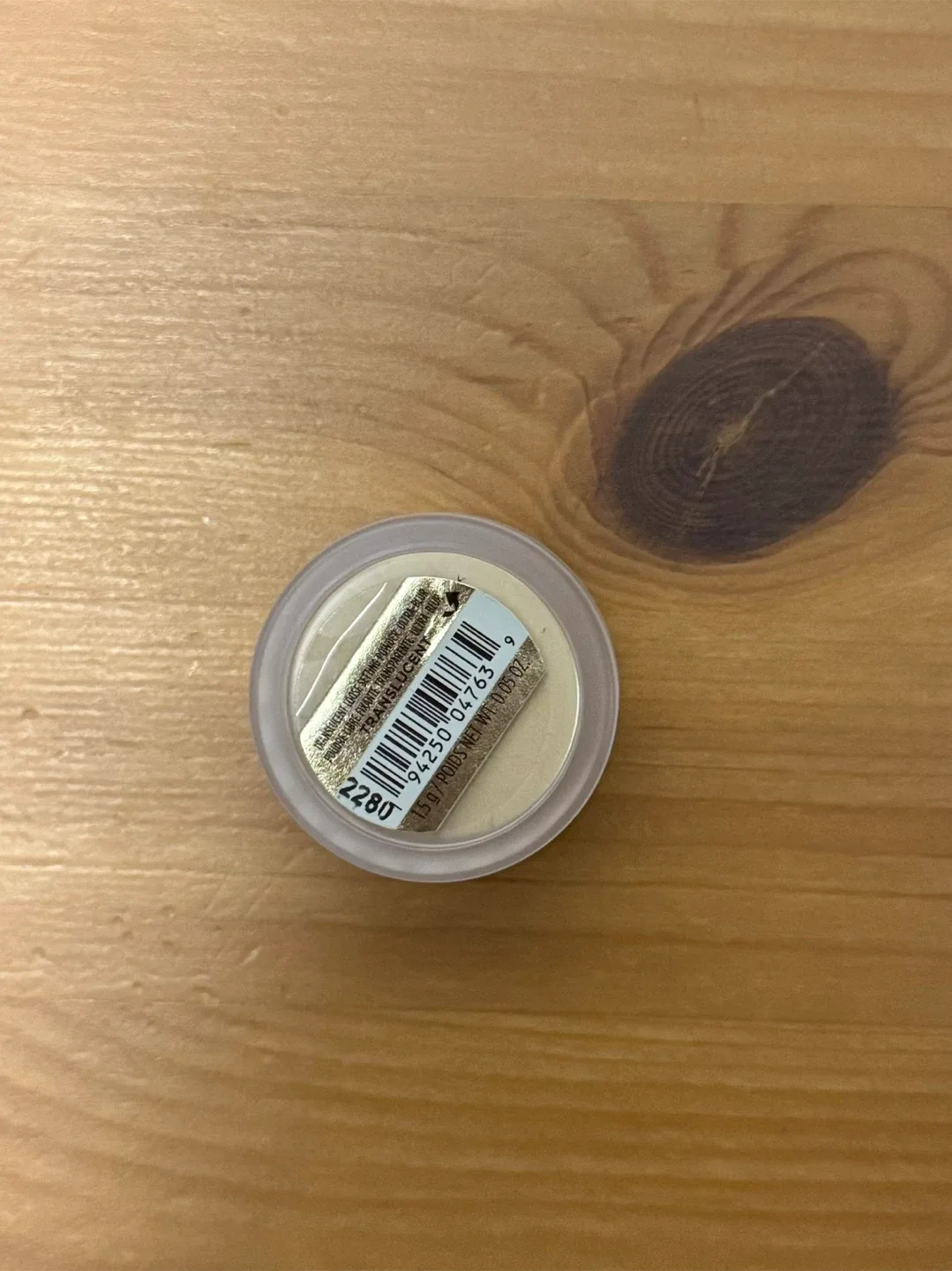 NEW Laura Mercier Translucent Ultra Blur Loose Setting Powder image indicator(3)