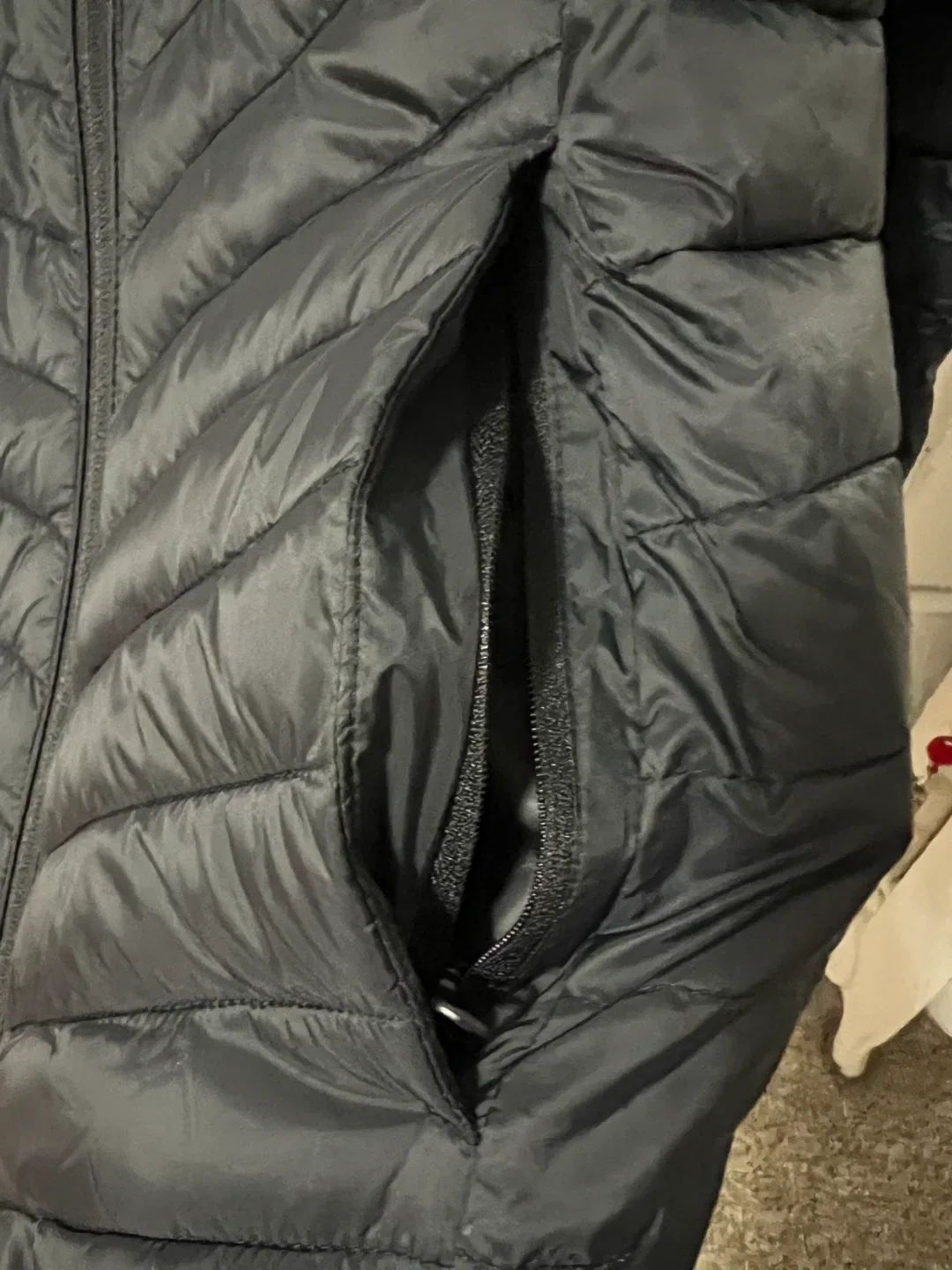 Old Navy Active Black Puffer Jacket - Size L image indicator(5)