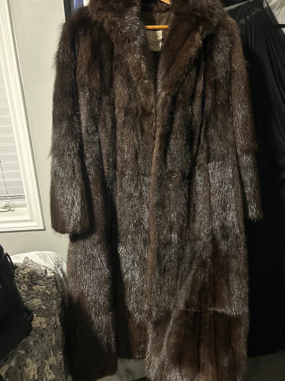 Vintage Brown Fur Coat women’s mink ranch image indicator(3)