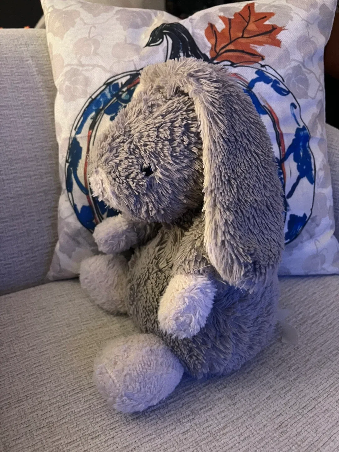 Stuffed Bunny image indicator(2)